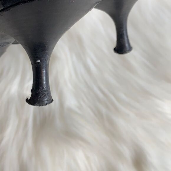 Tod's Black Suede Studded Kitten Heel Boot… - Picture 7 of 7